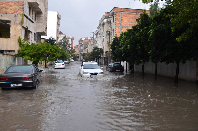 امدادرسانی به ۱۵۰ متاثر از سیل و آبگرفتگی در ۶ استان