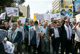 راهپیمایی نمازگزاران تهرانی به مناسبت سالگرد فاجعه منا و در محکومیت جنایات آل سعود