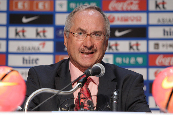 اشتیلیکه: مطمئنا ایران تدافعی بازی نمیکند/ انتظار تاریخسازی داریم اشتیلیکه: مطمئنا ایران تدافعی بازی نمیکند/ انتظار تاریخسازی داریم