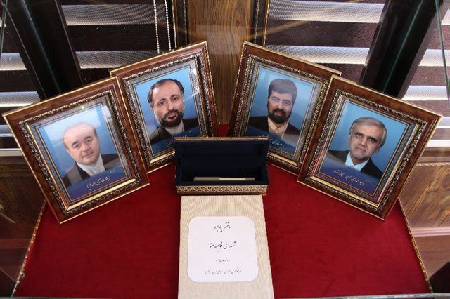 گشایش دفتر یادبود شهدای منا در سرکنسولگری  ایران در نخجوان