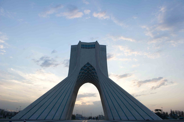 حاکمیت هوای «قابل قبول» در تهران حاکمیت هوای «قابل قبول» در تهران