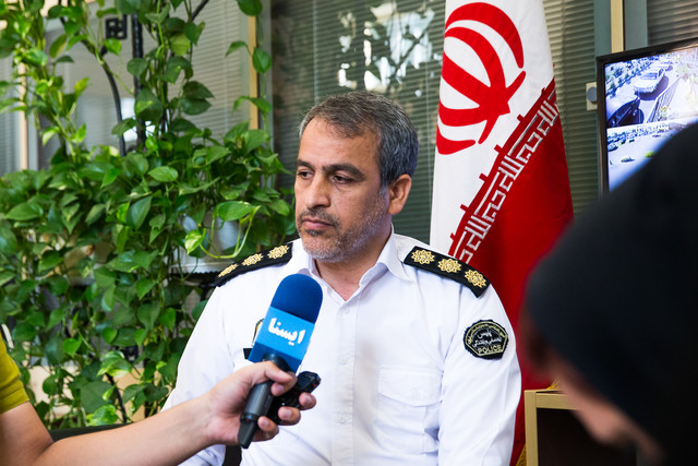 اتمام حجت پلیس با کانون سردفترداران درباره نقل و انتقال خودروها اتمام حجت پلیس با کانون سردفترداران درباره نقل و انتقال خودروها