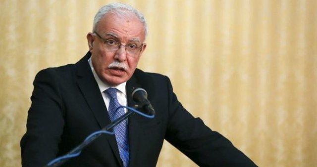 آمادگی بی قید و شرط عباس برای دیدار با نتانیاهو