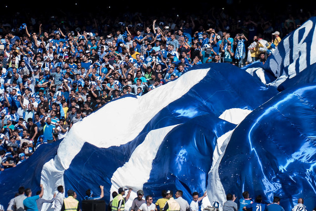 دست رد دهداری بر سینه آبیها/ چرا نام استقلال "پیروزی" نشد؟ دست رد دهداری بر سینه آبیها/ چرا نام استقلال "پیروزی" نشد؟