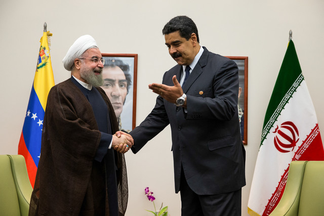 واگذاری ریاست جنبش نم از روحانی به مادورو واگذاری ریاست جنبش نم از روحانی به مادورو