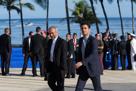 نهاوندیان در حاشیه عکس یادگاری هفدهمین اجلاس سران جنبش عدم تعهد