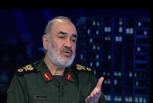 هیچ نگرانیای از تهدیدات  نداریم/گوشمان از حرفهای بیمورد آمریکاییها پر است هیچ نگرانیای از تهدیدات  نداریم/گوشمان از حرفهای بیمورد آمریکاییها پر است