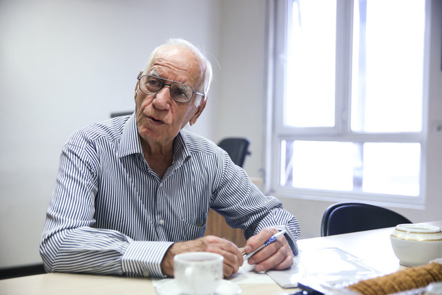 بازخوانی صحبتهای یک کهنه سرباز ارتشی بازخوانی صحبتهای یک کهنه سرباز ارتشی