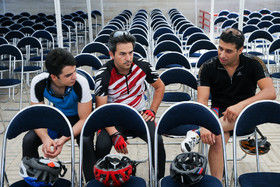 تشییع پیکر جانباز بهمن گلبارنژاد