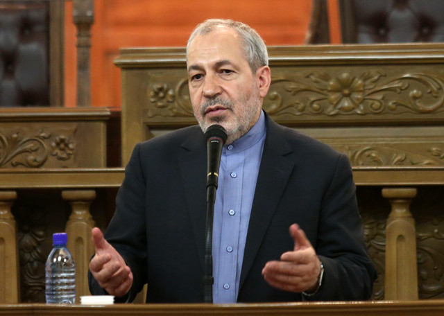 استیضاحکنندگان فانی از موضع خود عقبنشینی نکردند استیضاحکنندگان فانی از موضع خود عقبنشینی نکردند