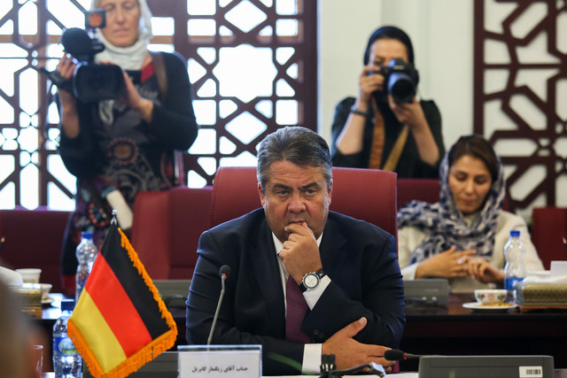 زیگمار گابریل: لغو دیدارم با لاریجانی به دلیل سیاست داخلی ایران بود