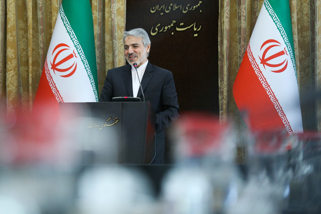 جهانگیری مکمل روحانی خواهد بود/دولت مسئول قطع تلگرام نیست جهانگیری مکمل روحانی خواهد بود/دولت مسئول قطع تلگرام نیست