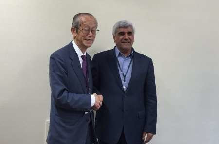 همکاری علمی