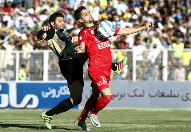 کامیابینیا هم مصدوم شد هم محروم! کامیابینیا هم مصدوم شد هم محروم!