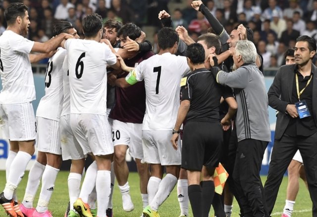 صدرنشینی ایران با کسب سه امتیاز شیرین از ازبکستان صدرنشینی ایران با کسب سه امتیاز شیرین از ازبکستان