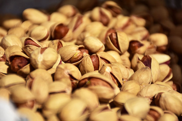 پیمانسپاری ارزی از صادرات پسته برداشته شود پیمانسپاری ارزی از صادرات پسته برداشته شود