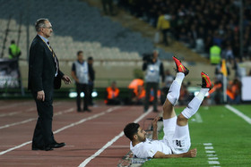 دیدار فوتبال تیمهای ایران و کره جنوبی