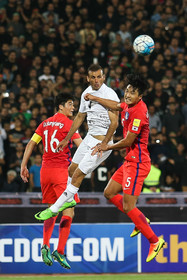 دیدار فوتبال تیمهای ایران و کره جنوبی