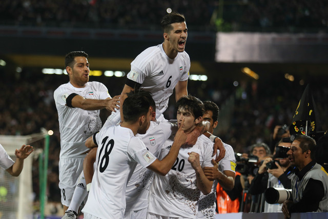 گلمحمدی: رمز موفقیت تیم ملی در نظم و دفاع تیمی است  گلمحمدی: رمز موفقیت تیم ملی در نظم و دفاع تیمی است