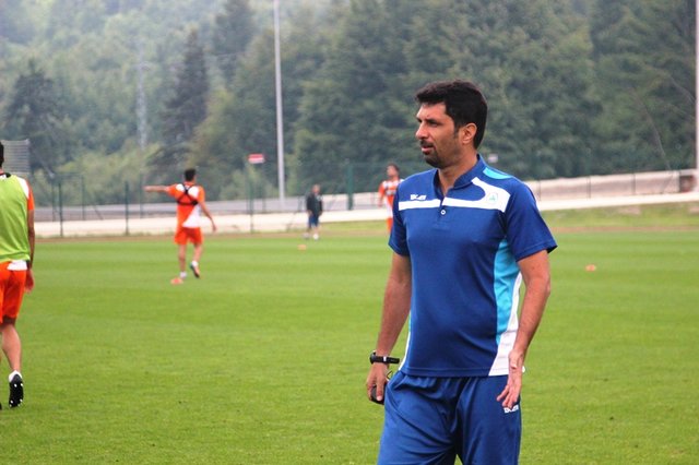 حسینی سرمربی ذوبآهن شد حسینی سرمربی ذوبآهن شد
