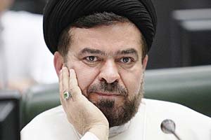 اجازه دهیم متولیان امر نسبت به اعلام نام جاسوس در کشور اقدام کنند اجازه دهیم متولیان امر نسبت به اعلام نام جاسوس در کشور اقدام کنند