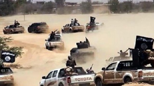 فرمانده عملیات حلب: آمریکا، عربستان و اسرائیل پشت انتقال داعش از موصل به سوریه هستند  فرمانده عملیات حلب: آمریکا، عربستان و اسرائیل پشت انتقال داعش از موصل به سوریه هستند