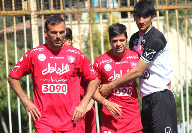 جلال حسینی بازی با صبا را از دست داد جلال حسینی بازی با صبا را از دست داد