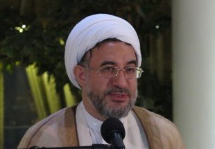 خدای متعال تفرقه را مساوی با شرک میداند خدای متعال تفرقه را مساوی با شرک میداند