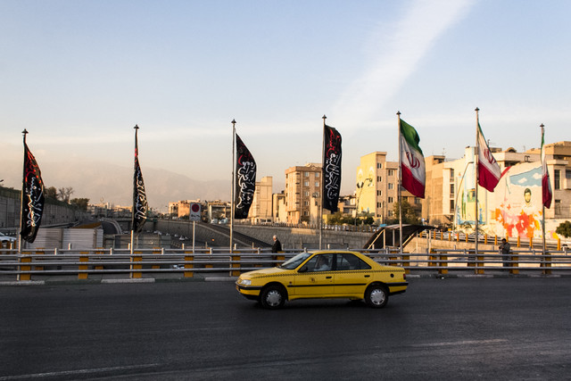 عکس آرشیوی است اجرای ۷۲ پروژه توسعه محلی در منطقه ۱۳/ بازگشایی کنارگذر پیروزی به اتوبان امام علی پس از یکسال