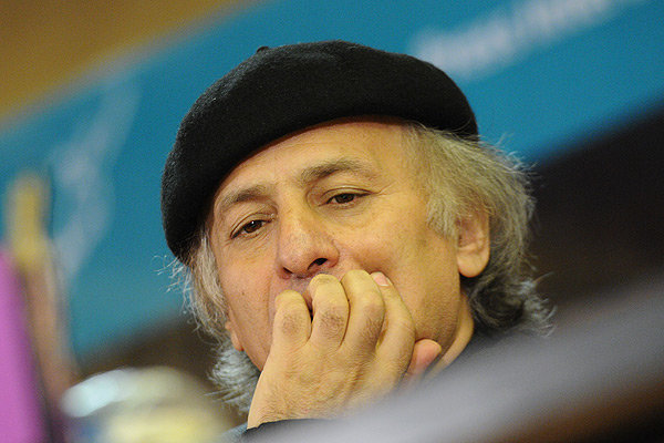 انتقاد خسرو معصومی از سکوت منتقدان / «با کمدی مشکل ندارم» انتقاد خسرو معصومی از سکوت منتقدان / «با کمدی مشکل ندارم»