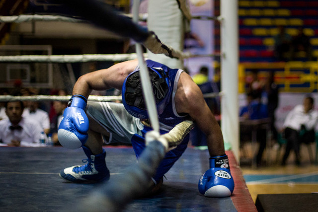 بوکس غرق در بیپولی، رئیس و دبیر در تایلند! مسابقات بوکس در گرگان