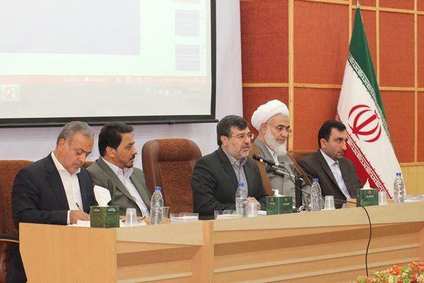 رعایت حقوق شهروندی با خدمتگزاری صادقانه مدیران معنا میشود رعایت حقوق شهروندی با خدمتگزاری صادقانه مدیران معنا میشود