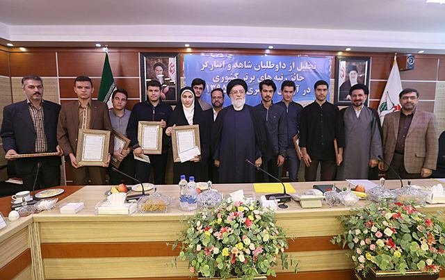 شهیدی:جامعه در انتظار مدیریت فرزندان شاهد و ایثارگر است شهیدی:جامعه در انتظار مدیریت فرزندان شاهد و ایثارگر است