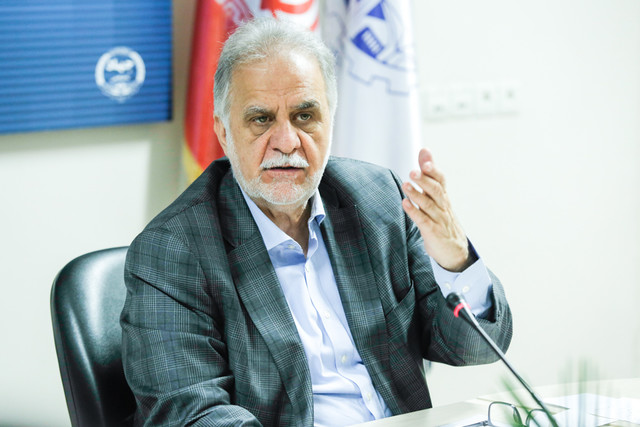 صالحی امیری کارهای خوب جنتی را ادامه میدهد صالحی امیری کارهای خوب جنتی را ادامه میدهد