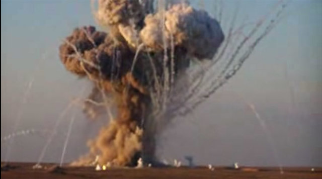 هشدار عفو بینالملل درباره استفاده از فسفر سفید در موصل هشدار عفو بینالملل درباره استفاده از فسفر سفید در موصل