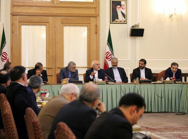 مباحث ظریف در کمیسیون امنیت درباره بحث داماتو یا ایسا بود مباحث ظریف در کمیسیون امنیت درباره بحث داماتو یا ایسا بود