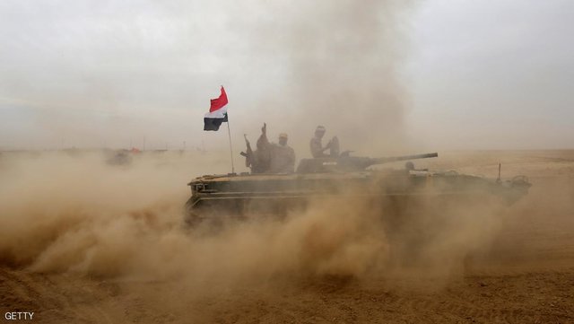 نیروهای عراقی در ۱۶ کیلومتری فرودگاه موصل/شرایط بد جوی عملیات در شرق موصل را مختل کرد نیروهای عراقی در ۱۶ کیلومتری فرودگاه موصل/شرایط بد جوی عملیات در شرق موصل را مختل کرد