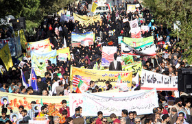 راهپیمایی ۱۳ آبان در سمنان