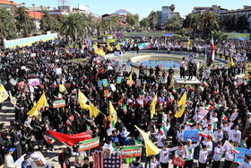 راهپیمایی ۱۳ آبان در رشت