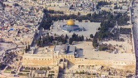 پسر نتانیاهو مسبب اصلی ارائه قانون ممنوعیت پخش اذان در قدس