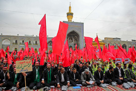 آيين بدرقه زائران و خادمان اربعين حسينی‎