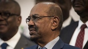 سفر رئیس جمهور بلاروس به سودان/ البشیر: برای حل بحران‌های منطقه تلاش می‌کنیم