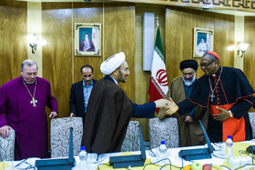 گردهمایی اعضای چهارمین مجمع اسلامی - مسیحی