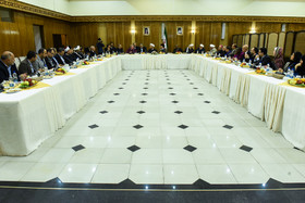 گردهمایی اعضای چهارمین مجمع اسلامی - مسیحی