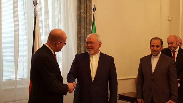 دیدار ظریف با نخست‌وزیر جمهوی چک