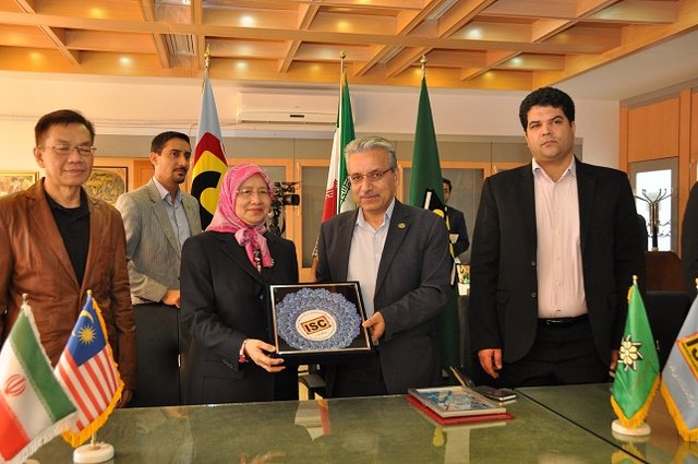 گسترش همکاری علمی پایگاه استنادی علوم جهان اسلام با دانشگاه پوترا گسترش همکاری علمی پایگاه استنادی علوم جهان اسلام با دانشگاه پوترا