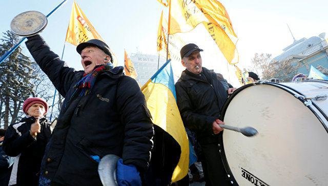 تظاهرات مردم اوکراین علیه سیاست های بانکی کشور