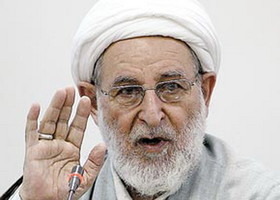 سوال آیت‌الله یزدی از رهبر انقلاب در دیدار خبرگان