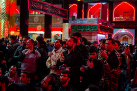 زائرین امام حسین (ع) در کربلا