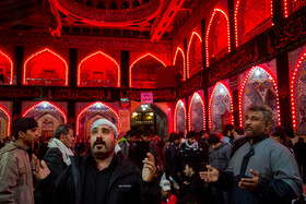 زائرین امام حسین (ع) در کربلا